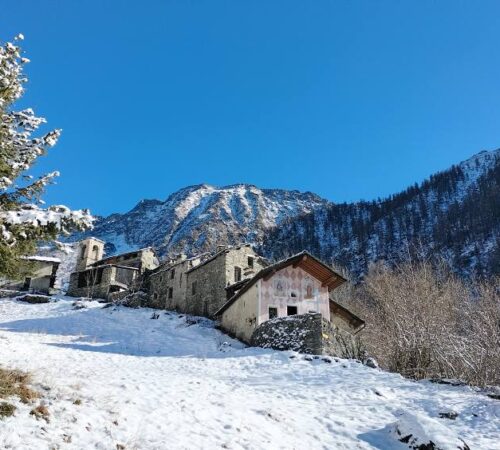 escursione servino, escursione valle soana, Servino e la casaforte, cati ti racconta servino, ronco canavese, camminare in valle soana, valle soana a piedi, escursioni guidate, escursioni canavese, montagne piemonte, valle soana, cati ti racconta